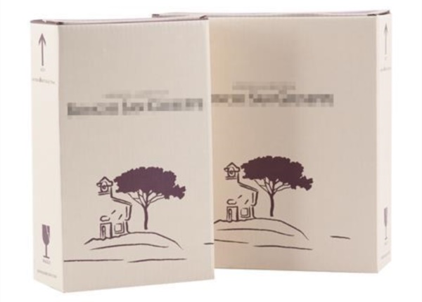 Confezioni per bottiglie con stampa flexo 2 colori| Packaging - Espositori - Bag in Box 